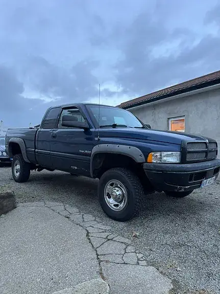 Dodge Ram 2001 photo 2