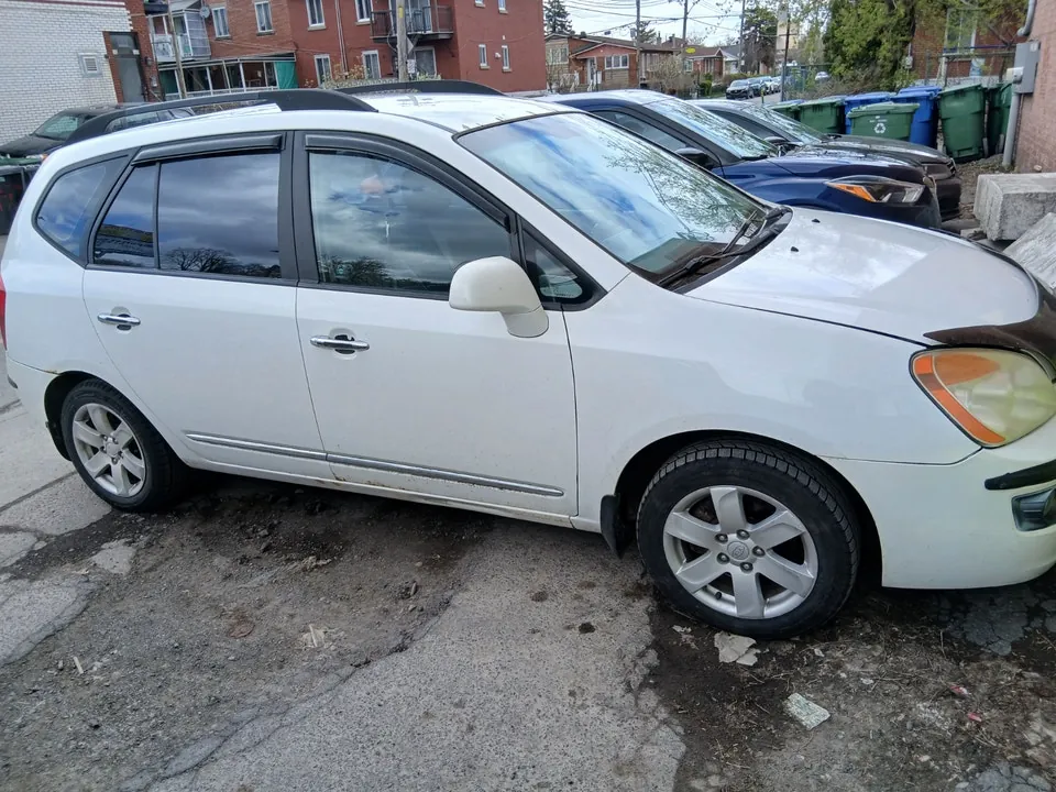 Kia Rondo