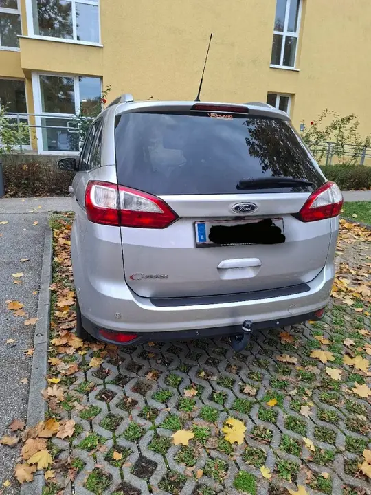 Ford C-Max 2016 photo 2