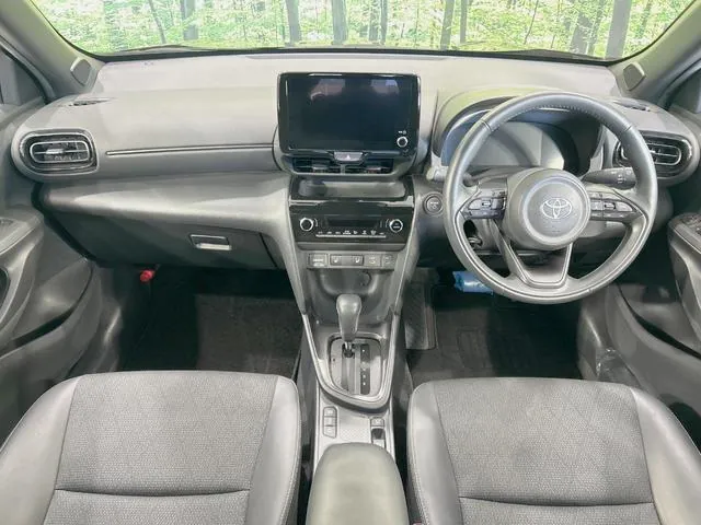 Toyota Yaris Cross Hybrid Z 2024 photo 2