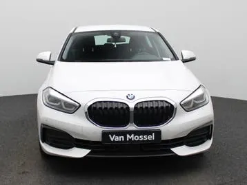 BMW 1 Series 2023 photo 3