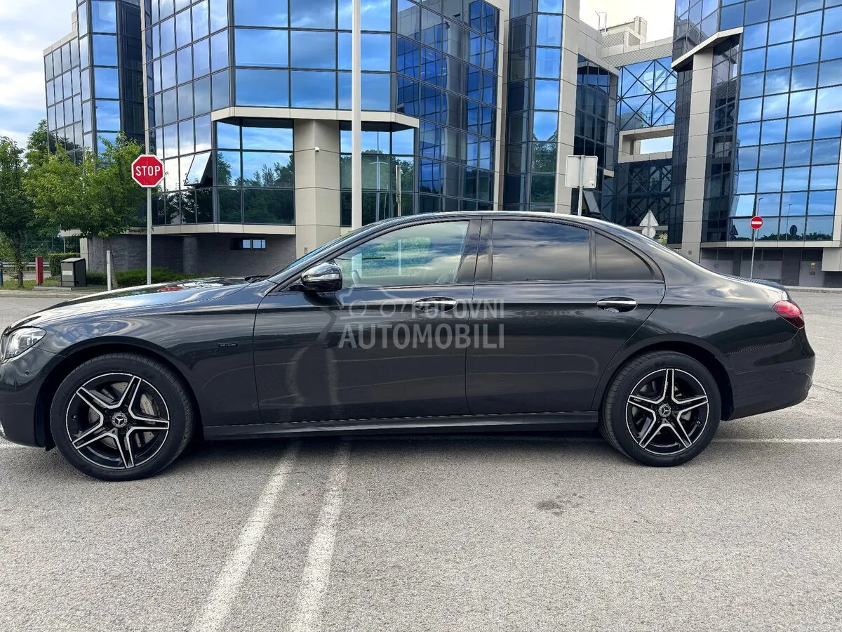 Mercedes-Benz E 300 2020 photo 2