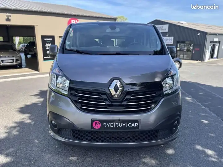 Renault Trafic 2017 photo 5