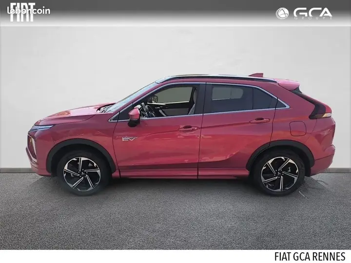 Mitsubishi Eclipse Cross 2023 photo 3