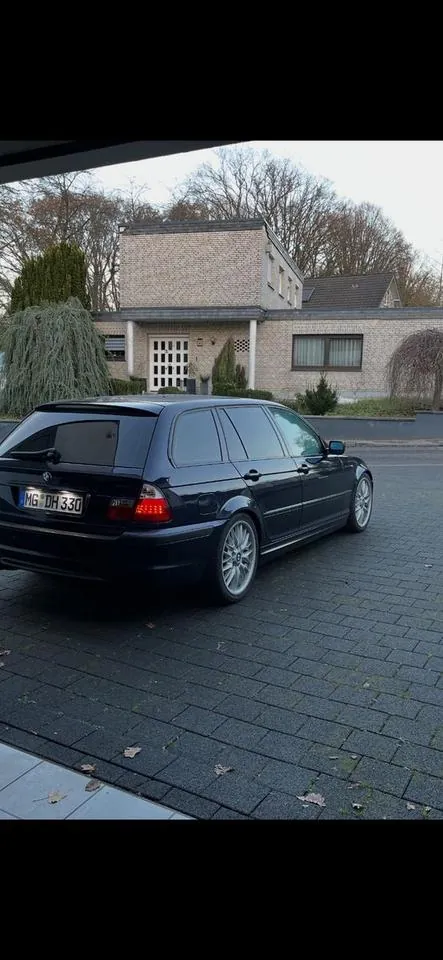 BMW 330I Touring