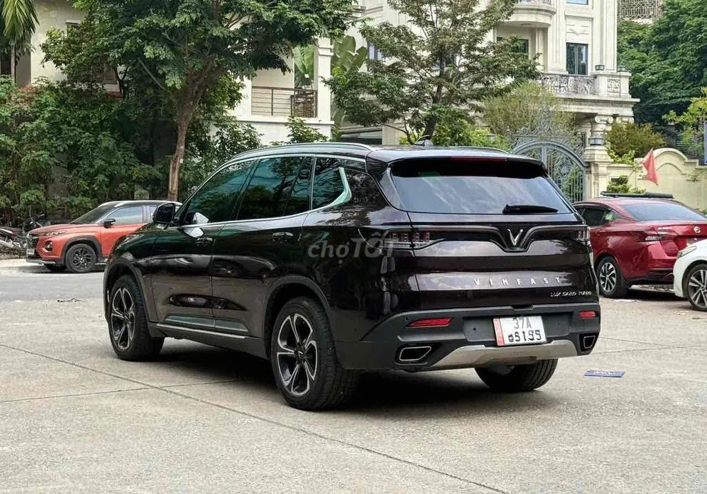 Vinfast Lux Sa2.0 2021 photo 3