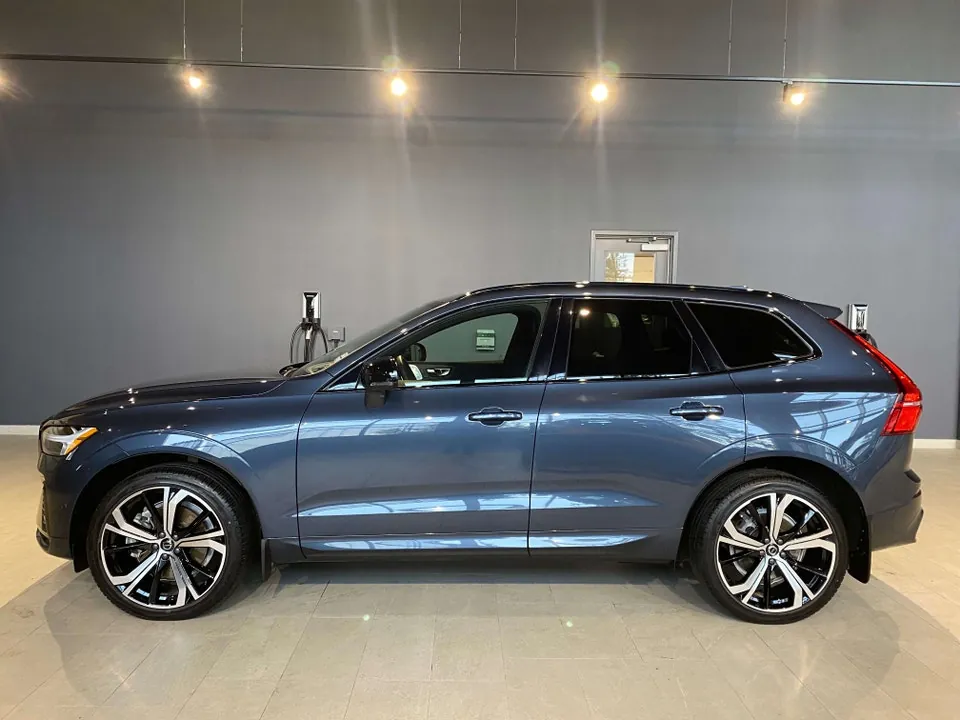 Volvo Xc60 2022 photo 2
