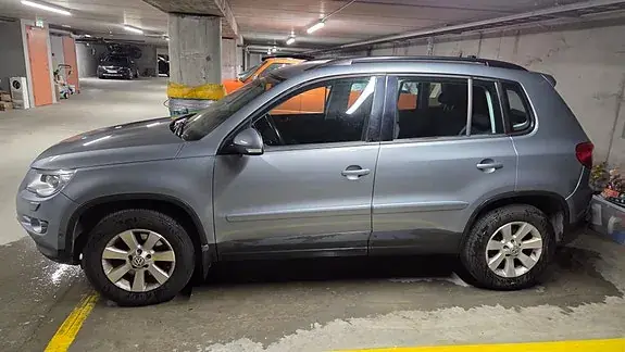 Volkswagen Tiguan 2009 photo 2