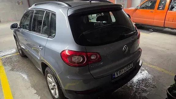 Volkswagen Tiguan 2009 photo 4