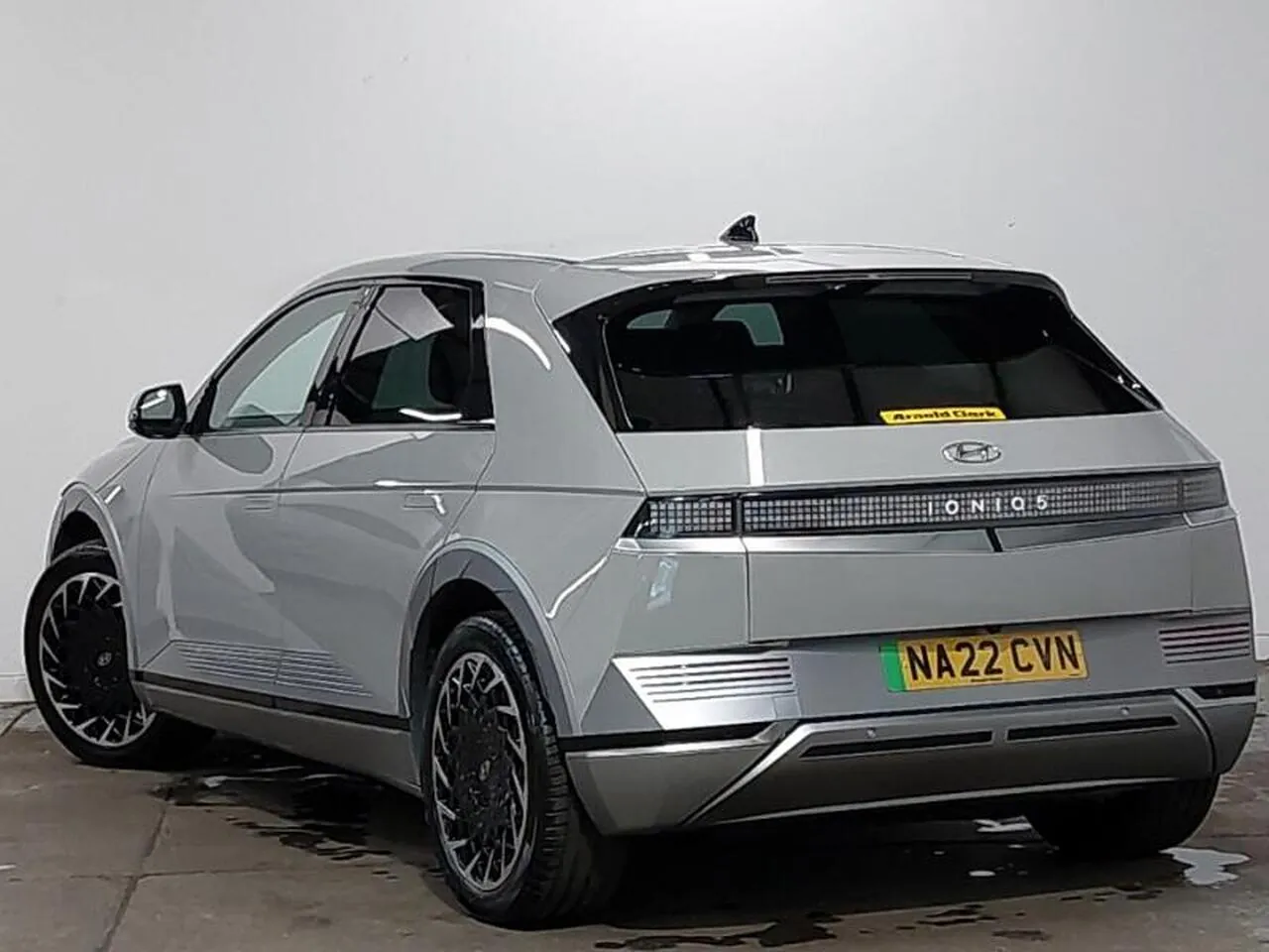 Hyundai Ioniq 5 2022 photo 2