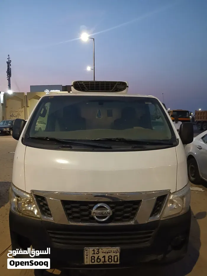 Nissan Urvan 2015 photo 3
