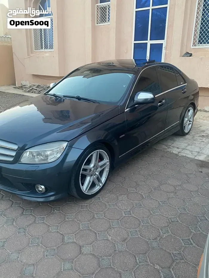 Mercedes-Benz C-Class 2009 photo 2