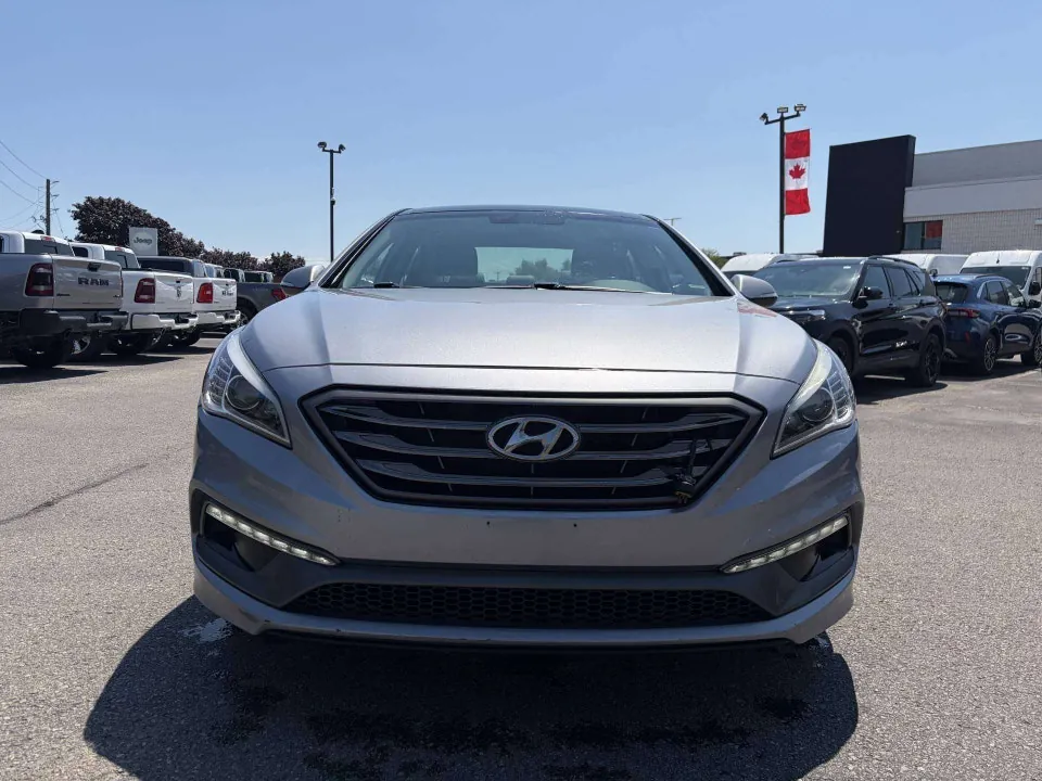 Hyundai Sonata 2015 photo 2