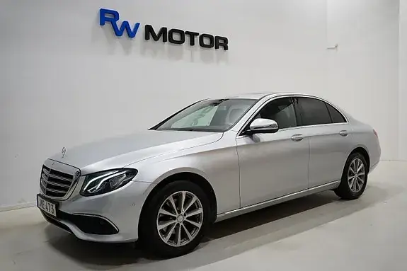 Mercedes-Benz E 220 D