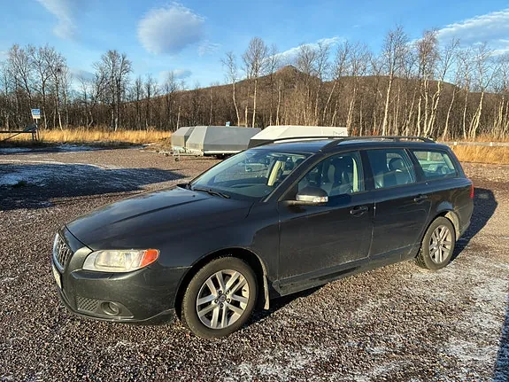 Volvo V70 2009 photo 2