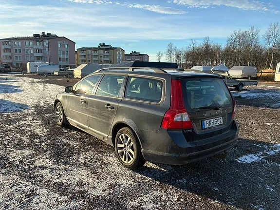 Volvo V70 2009 photo 3