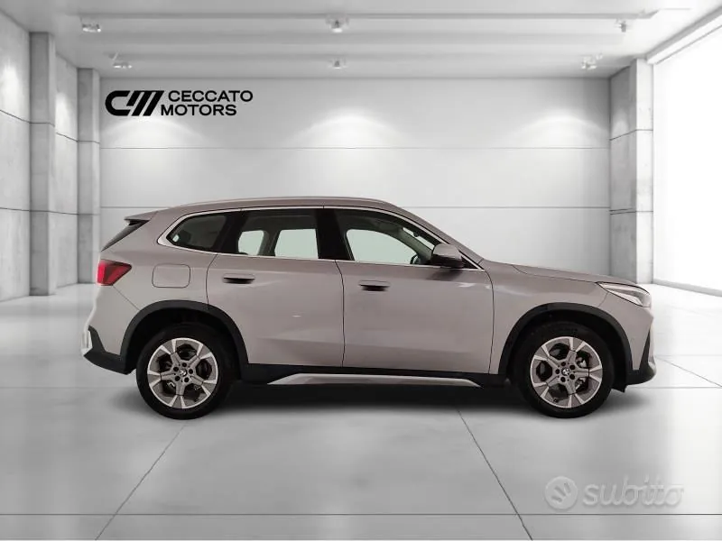 BMW X1 2023 photo 3