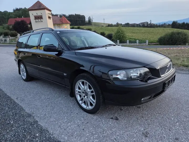 Volvo V70 2004 photo 3