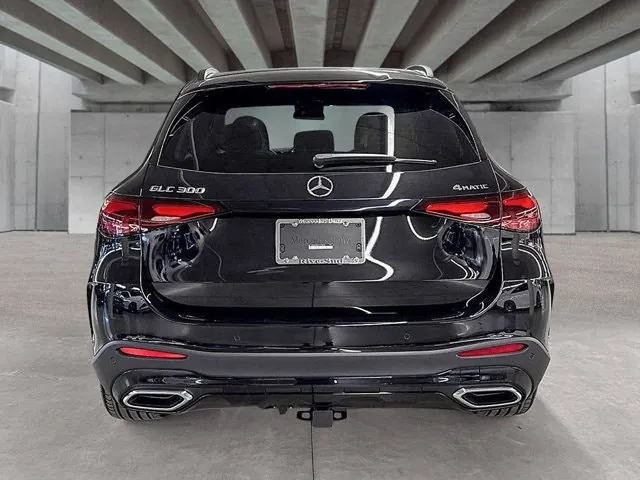 Mercedes-Benz Glc 2027 photo 4