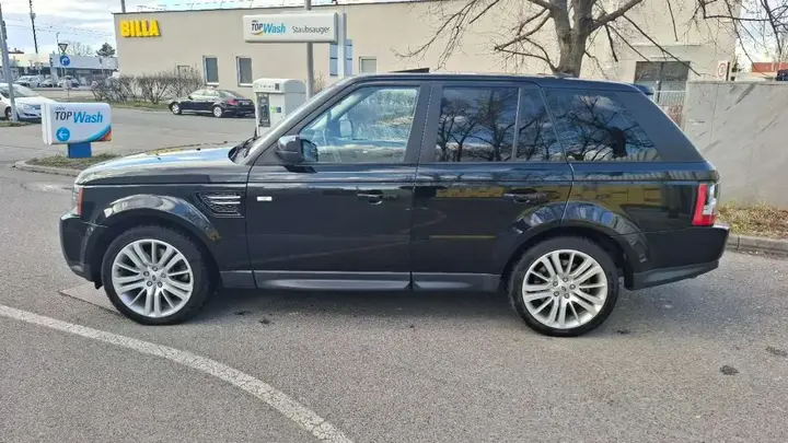Land Rover Range Rover Sport 2012 photo 2