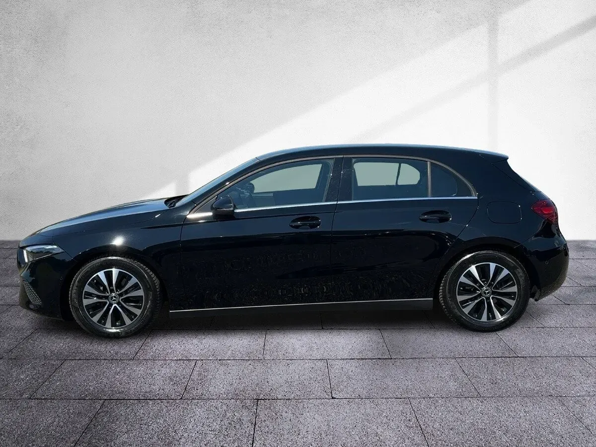 Mercedes-Benz A-Class 2025 photo 3