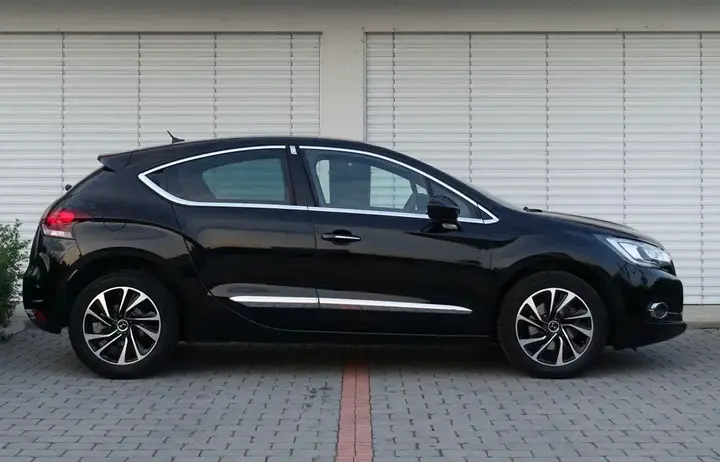 DS Automobiles Ds 4 2018 photo 3