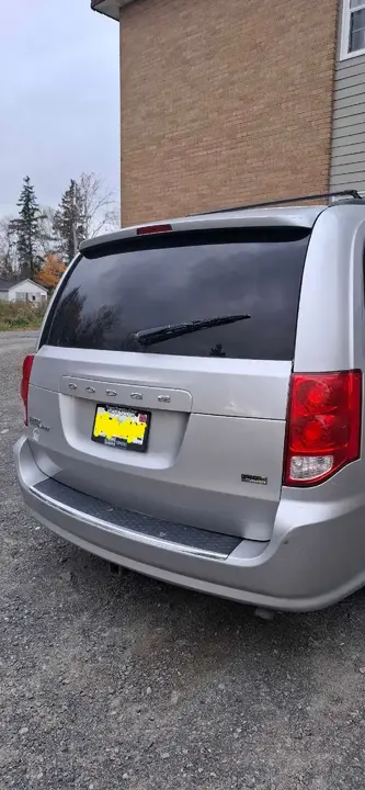Dodge Grand Caravan 2011 photo 4