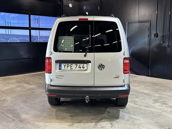 Volkswagen Caddy Maxi 2018 photo 5