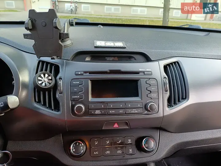 Kia Sportage 2013 photo 5