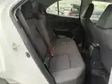 Toyota Yaris Cross 2025 photo 4