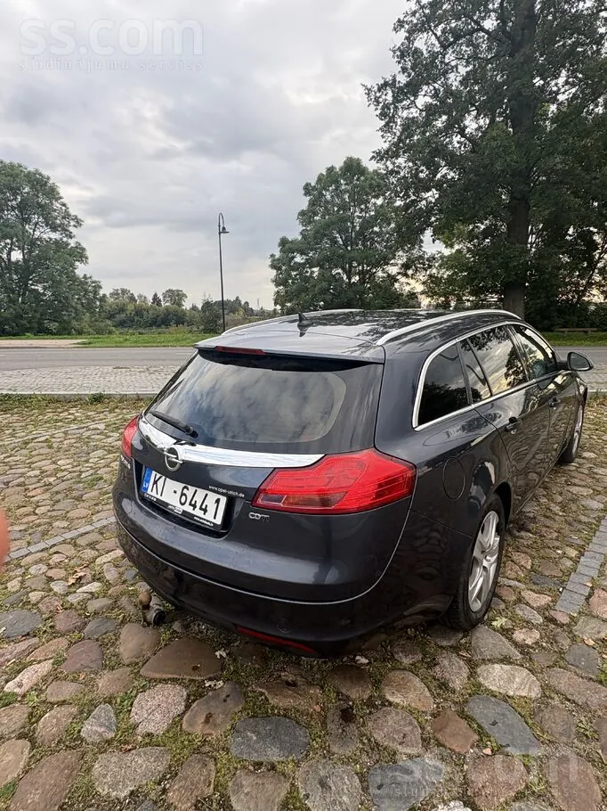 Opel Insignia 2010 photo 2