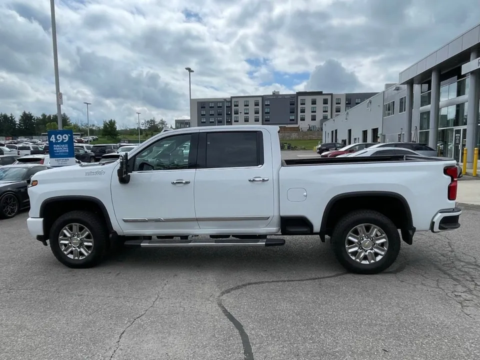 Chevrolet Silverado 2026 photo 2