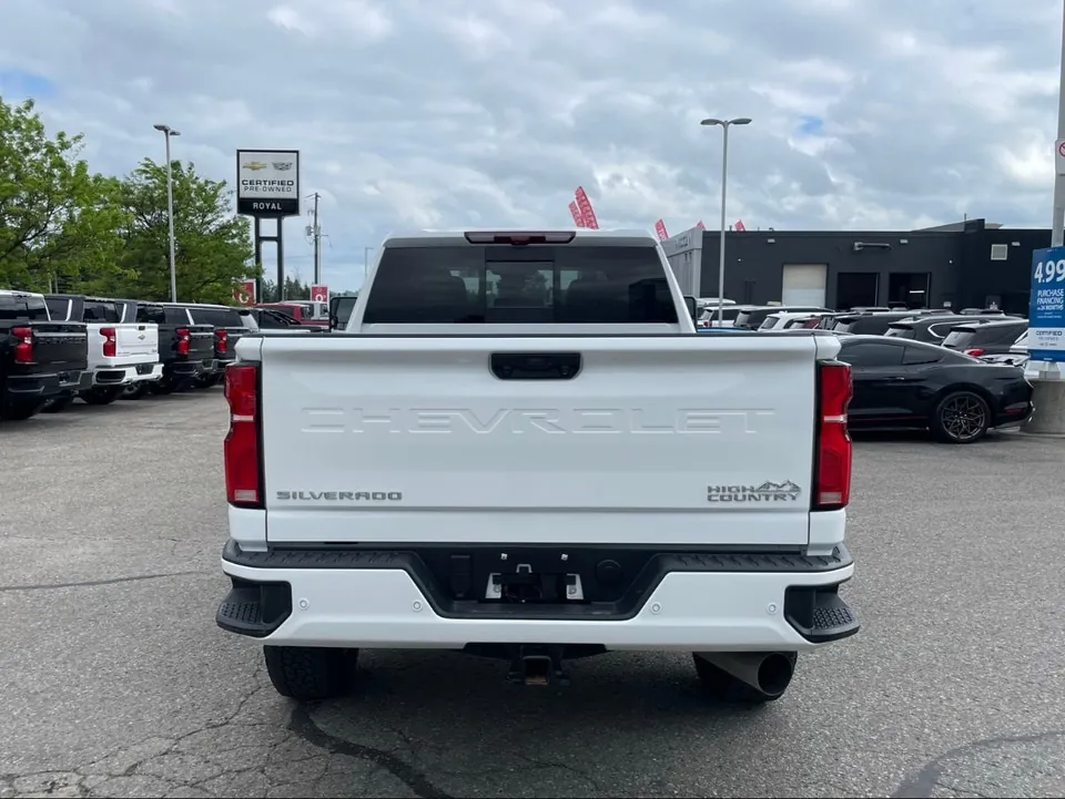 Chevrolet Silverado 2026 photo 4