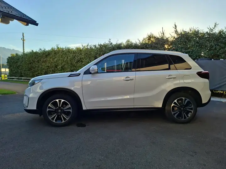 Suzuki Vitara 2020 photo 2