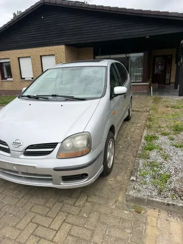 Nissan Primera