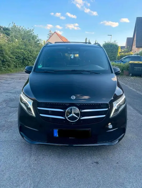 Mercedes-Benz V300