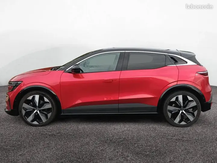 Renault Megane 2022 photo 2