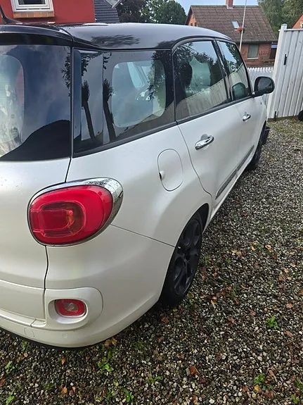 Fiat 500L Wagon 2018 photo 3