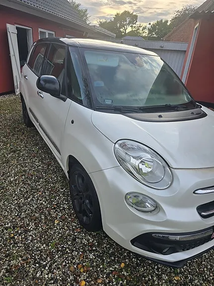 Fiat 500L Wagon 2018 photo 2