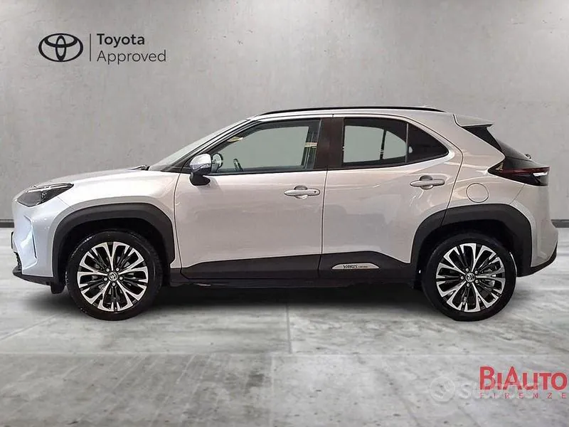 Toyota Yaris Cross 2023 photo 3