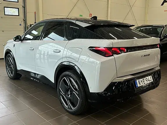 Peugeot E-3008 2026 photo 5