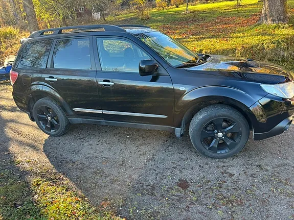 Subaru Forester 2009 photo 4