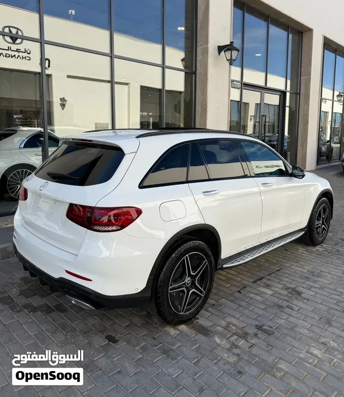 Mercedes-Benz Glc 300 2022 photo 2