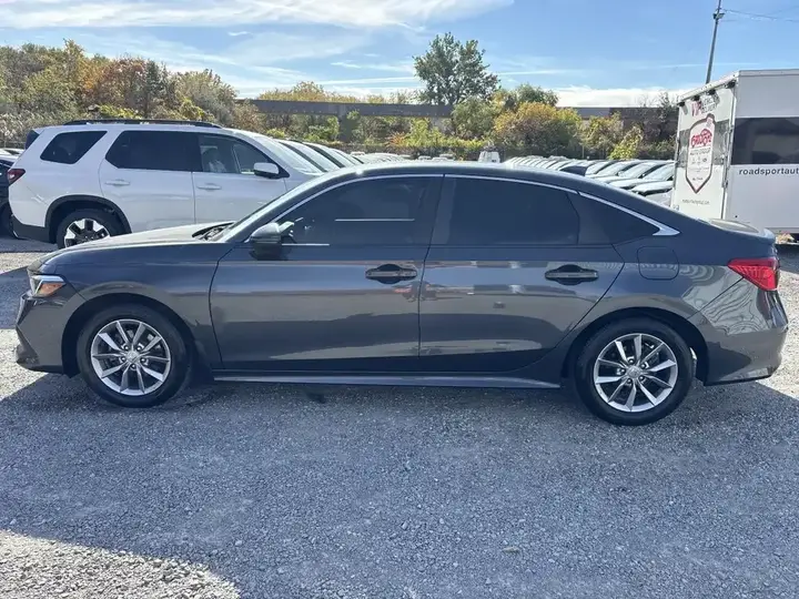 Honda Civic 2022 photo 5