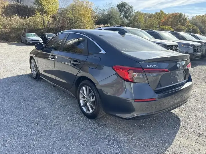 Honda Civic 2022 photo 4