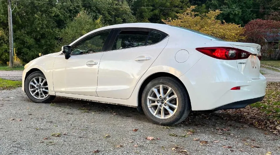 Mazda 3
