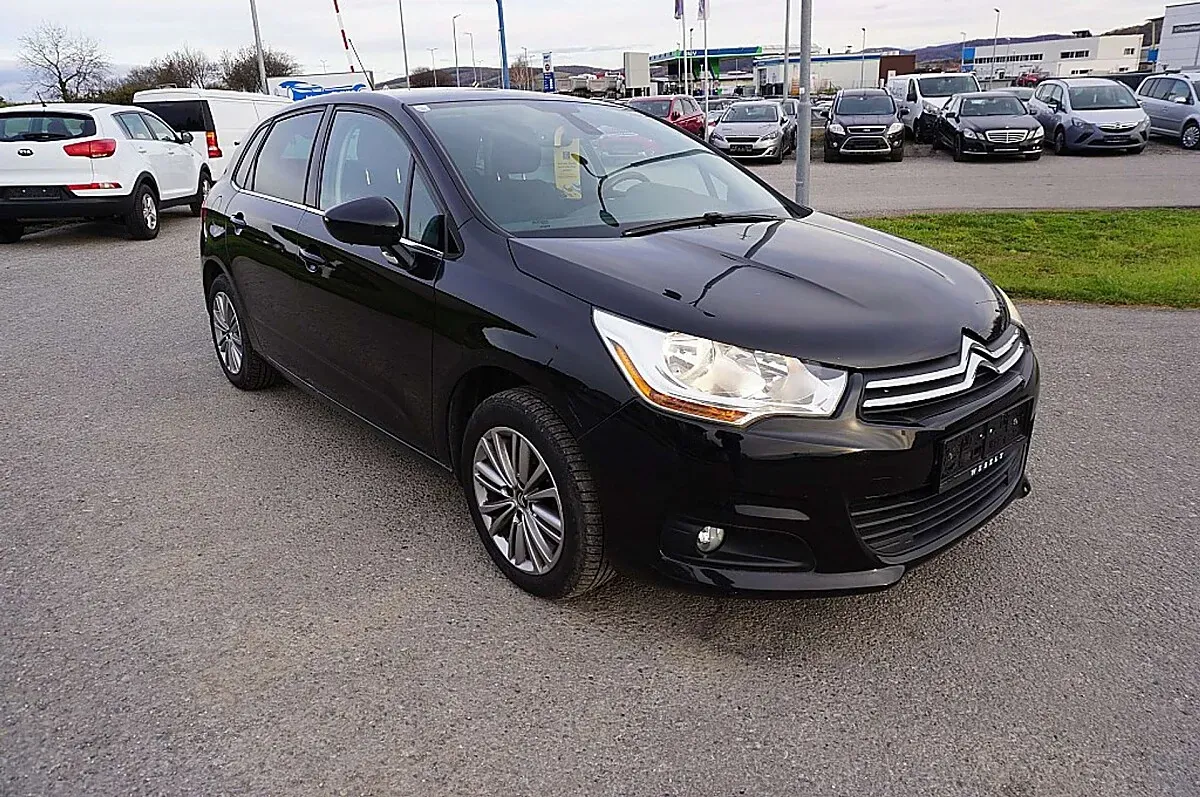Citroen C4 2011 photo 2