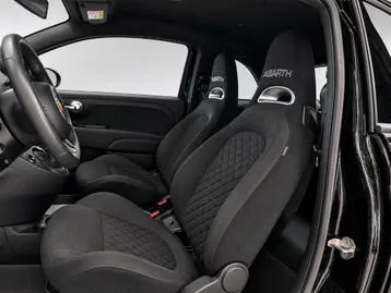 Abarth 595 2023 photo 2