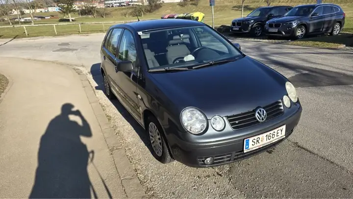 Volkswagen Polo 2003 photo 2