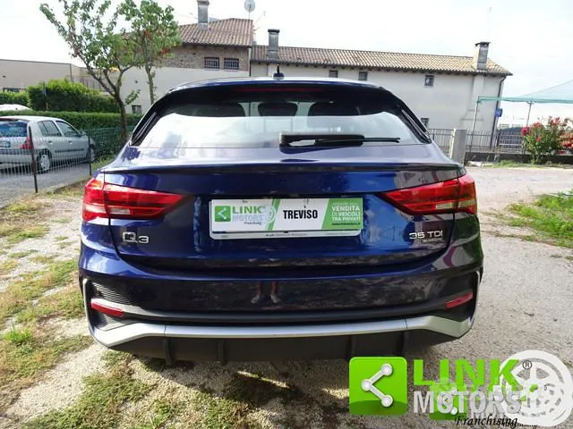 Audi Q3 2022 photo 4